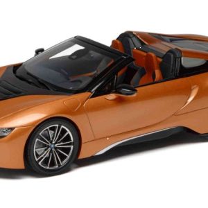 BMW i8 Roadster 1:18